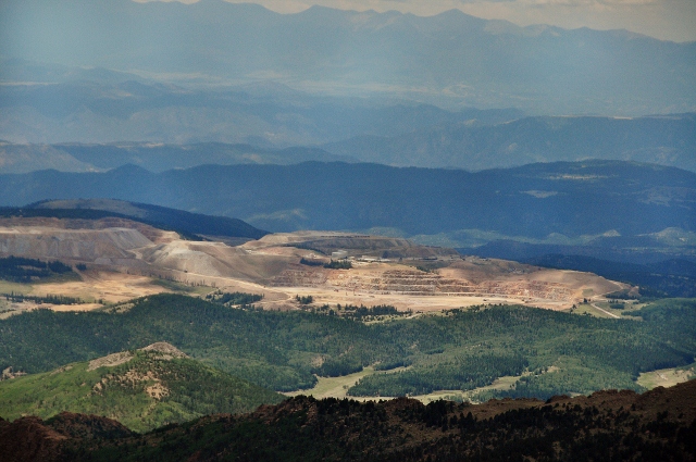 The Anaconda gold mining area from the train